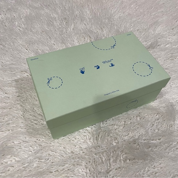 Off-White Accessories - Off-White Packaging (empty box)